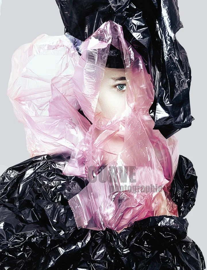 portrait plastic copie.jpg