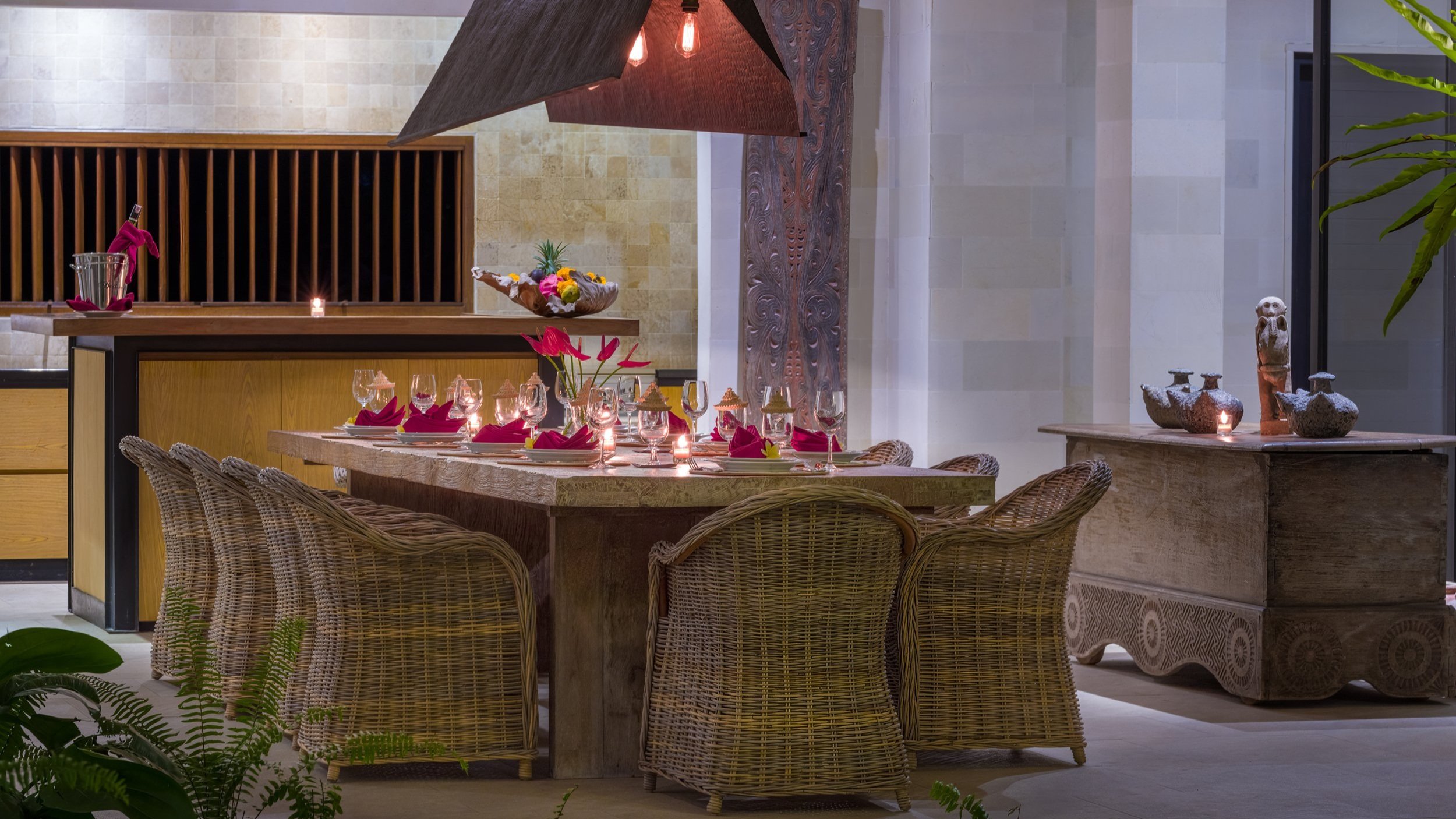 Abaca Exotik Dipta Villa bali  airbnb  booking  rental luxury Elite haven real estate Holiday Wedding Retreat Kibarer Finns Bedroom  Pool Hotel Canggu Seminyak Uluwatu Ubud Penida Kudeta Flights Airasia Jetstar Travelocity