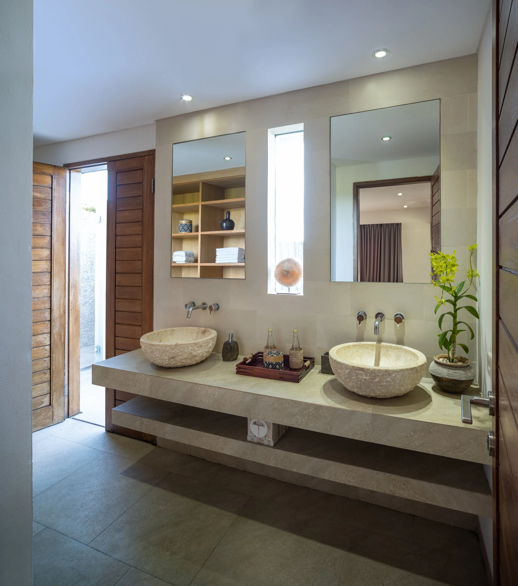 Bathroom 4 Villa kadek.jpg