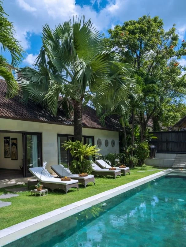 Building, pool, sun lounger, garden - Nyoman