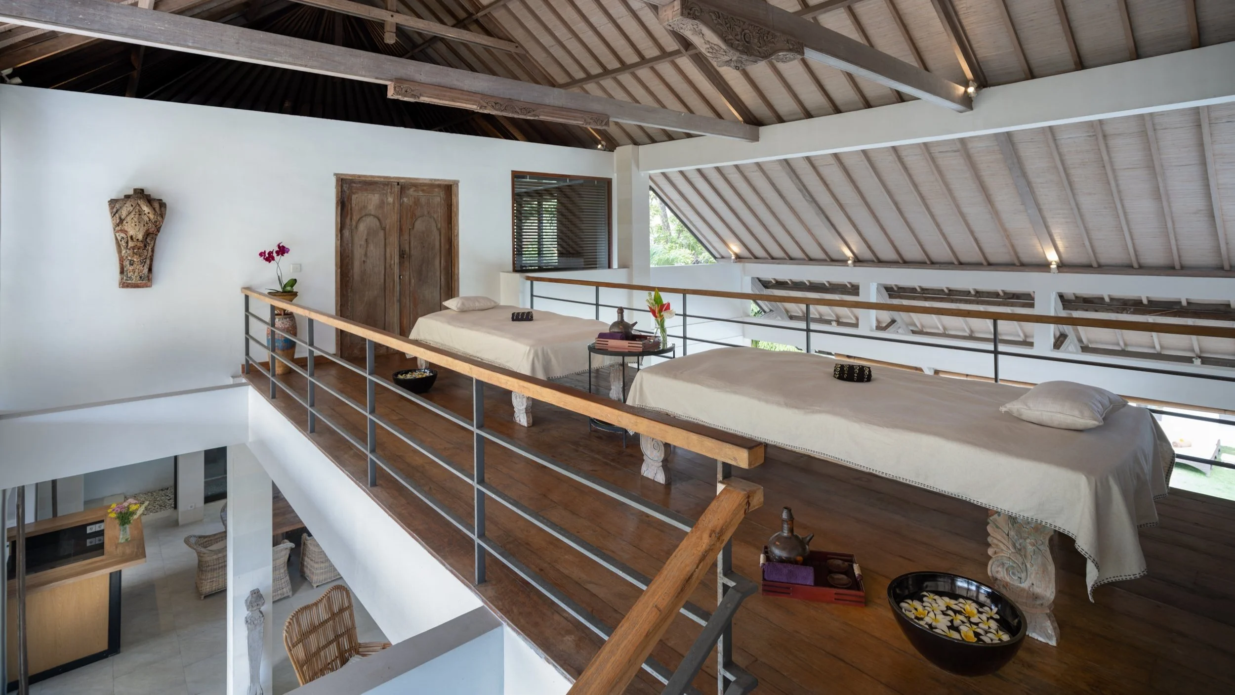 Abaca Exotik Dipta Villa bali  airbnb  booking  rental luxury Elite haven real estate Holiday Wedding Retreat Kibarer Finns Bedroom  Pool Hotel Canggu Seminyak Uluwatu Ubud Penida Kudeta Flights Airasia Jetstar Travelocity