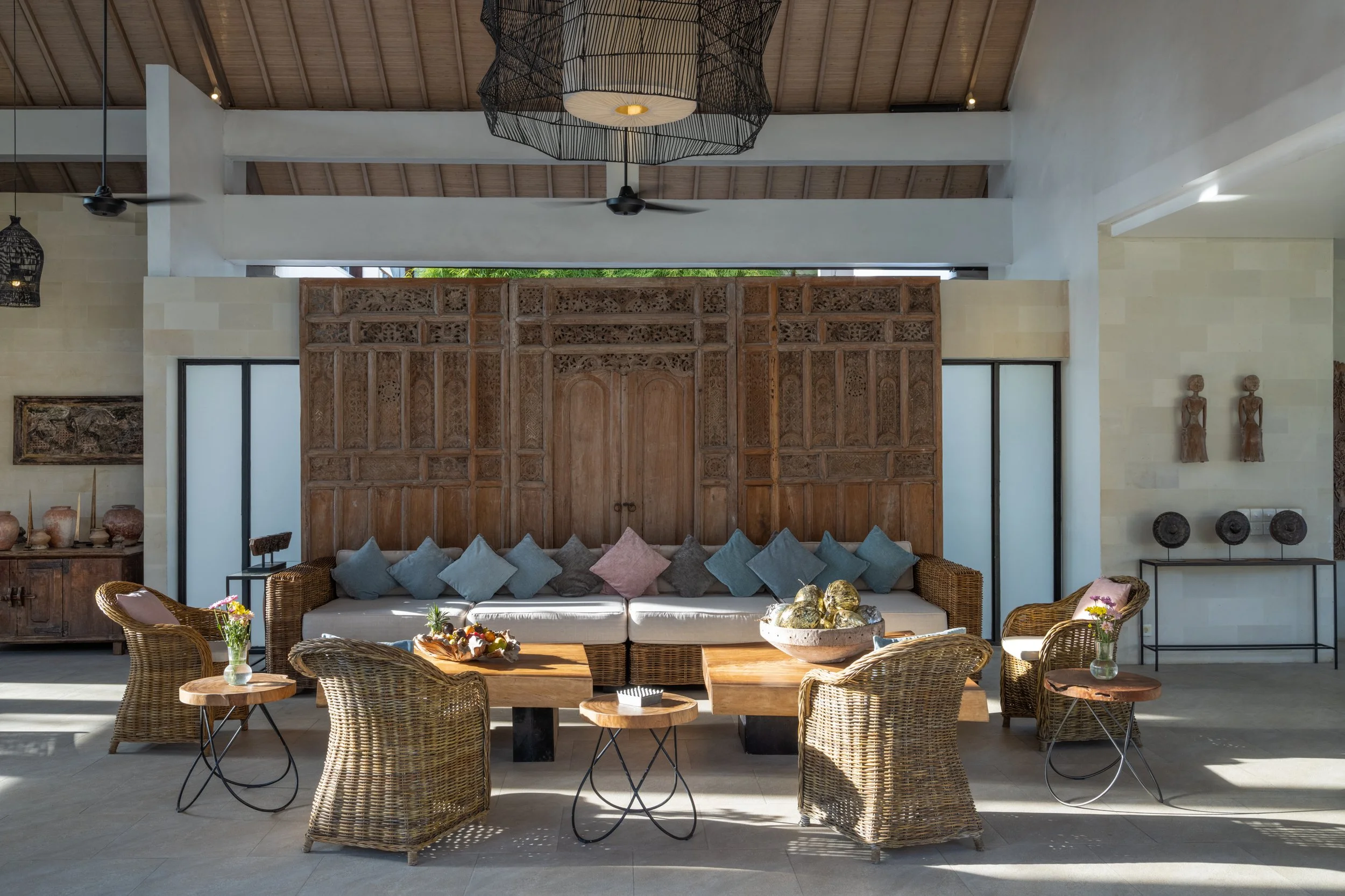 Abaca Exotik Dipta Villa bali  airbnb  booking  rental luxury Elite haven real estate Holiday Wedding Retreat Kibarer Finns Bedroom  Pool Hotel Canggu Seminyak Uluwatu Ubud Penida Kudeta Flights Airasia Jetstar Travelocity