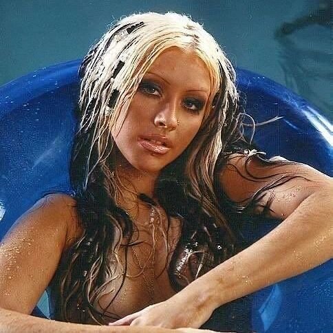 Christina Aguilera for Maxim (2002)

#christinaaguilera #teamxtina #plasticblog #xtina #christinaaguilerafanpage #y2k #90s #90spop #theplasticblog #fashion #model #maxim #sportsillustrated #nextmaximcovergirl #playboy #nostalgia #y2kaesthetic #onthis