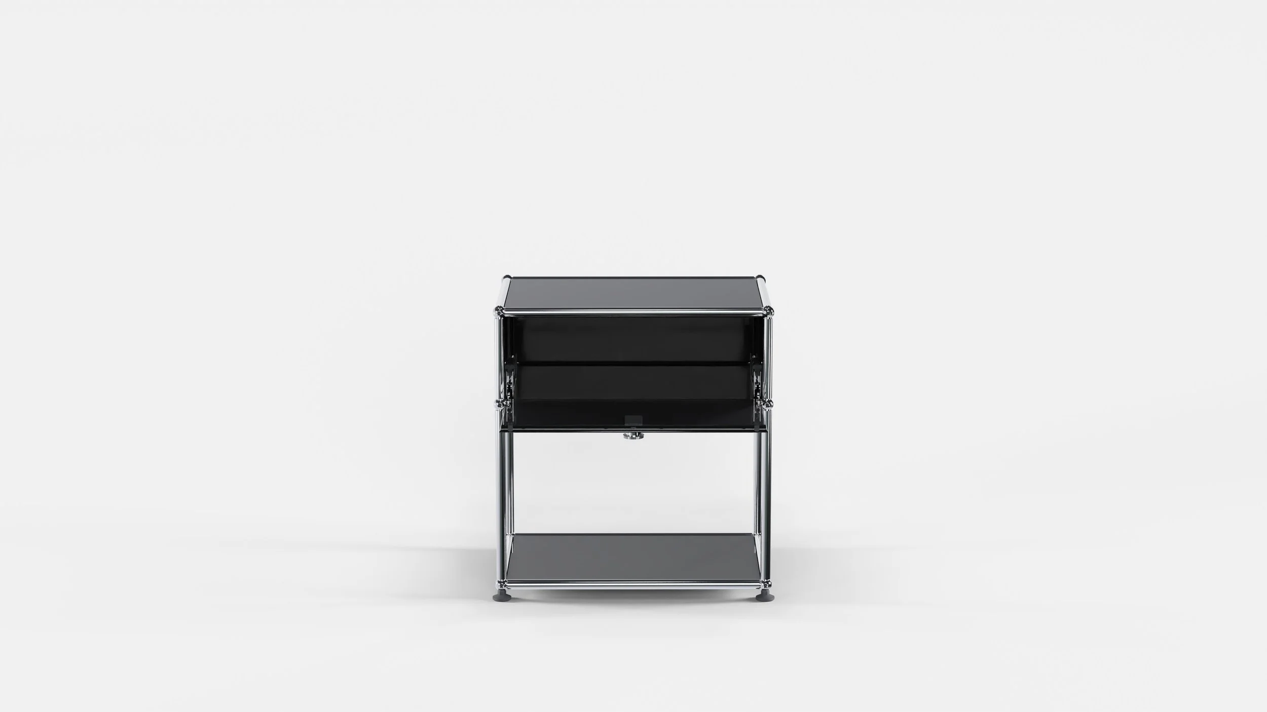 Kleiner Nachttisch PB Frontal Offen.jpg