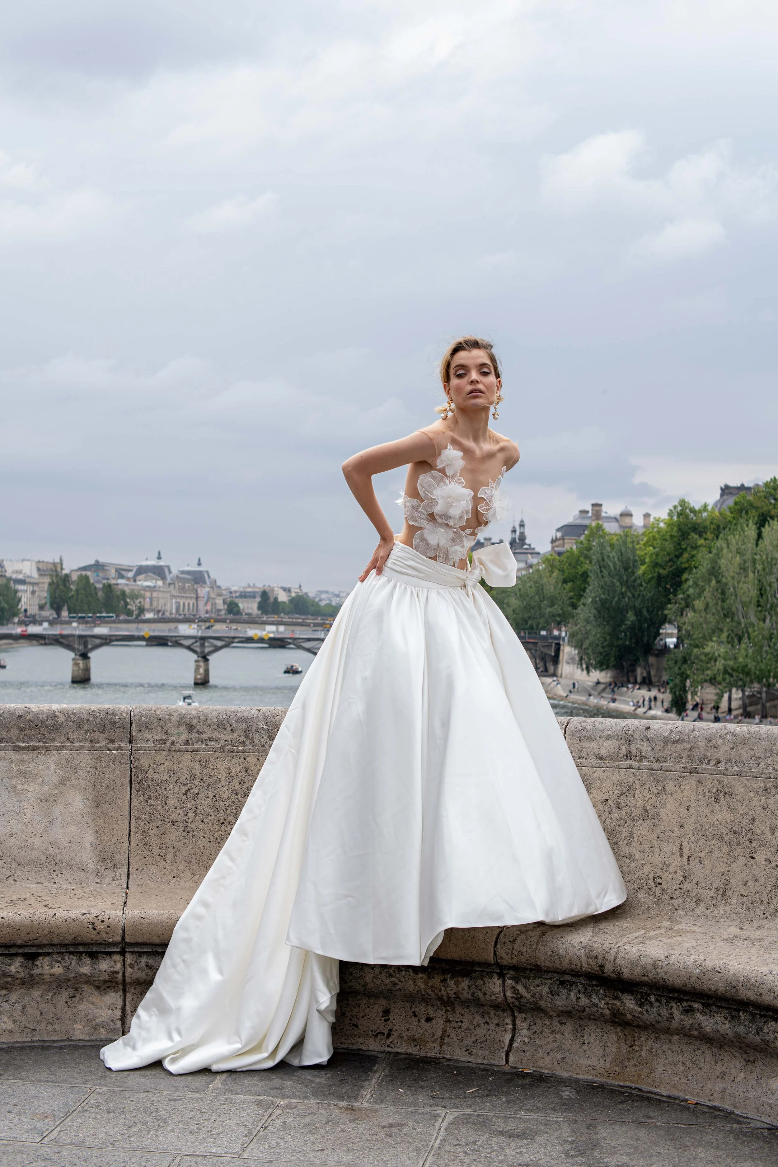 TRANSPARENT-BRIDE-DEBH-HERRERA.jpg