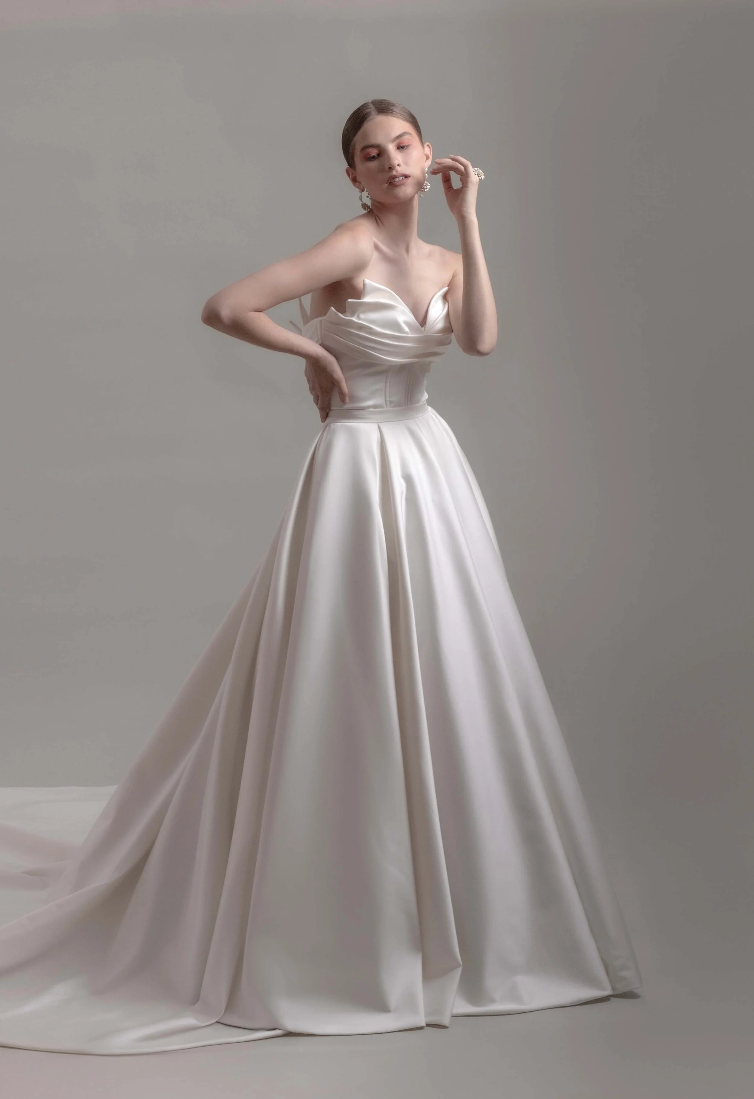 DEBH-HERRERA-STRAPLESS-BRIDE.jpg