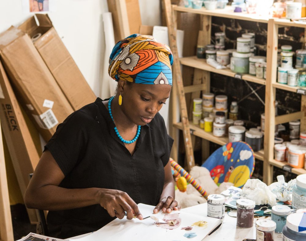Njideka Akunyili Crosby, photographed in her studio in Los Angeles. (© Photo credit John D. and Catherine T. MacArthur Foundation)