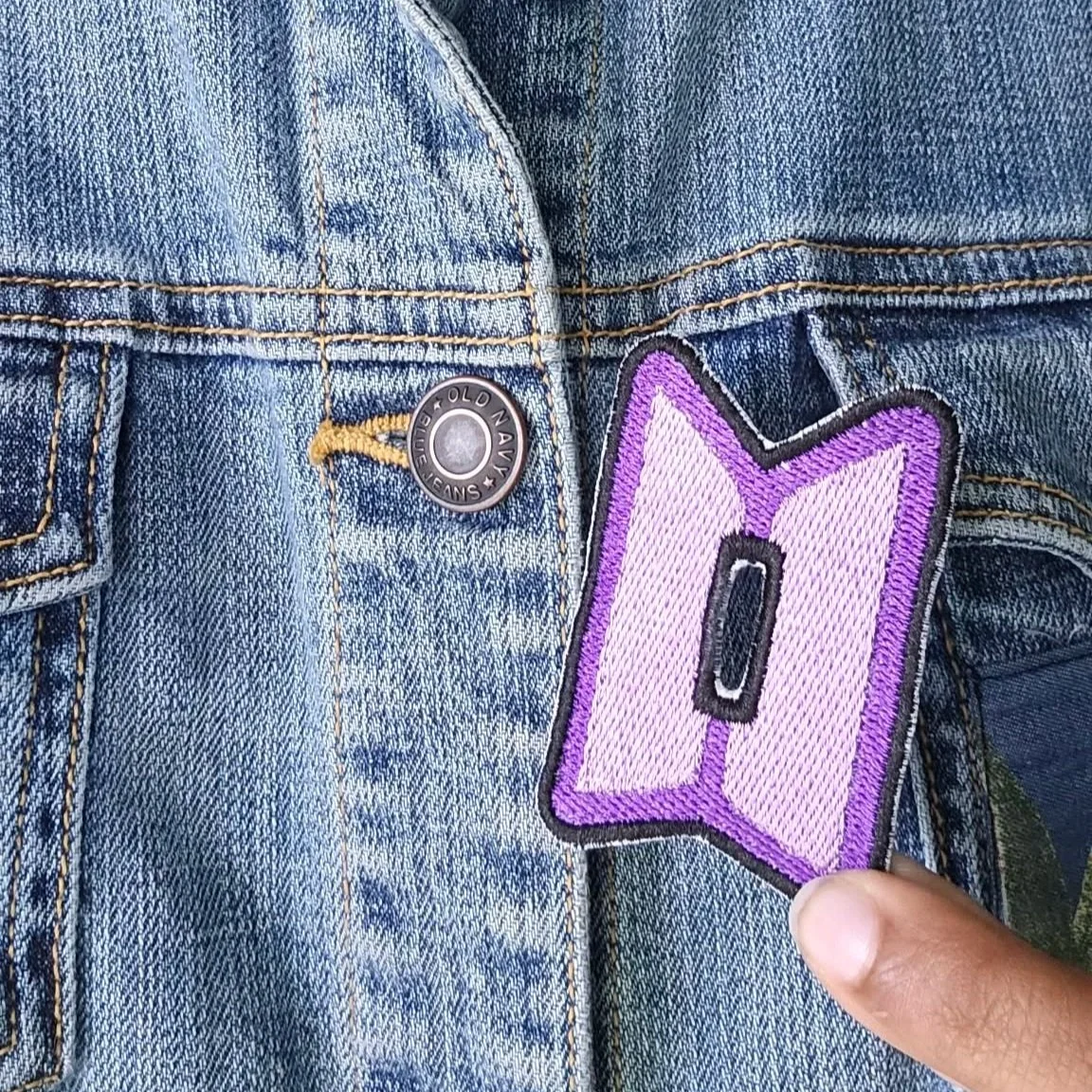 simply-multifarious-bts-button-buddy-kpop-accessories.jpg