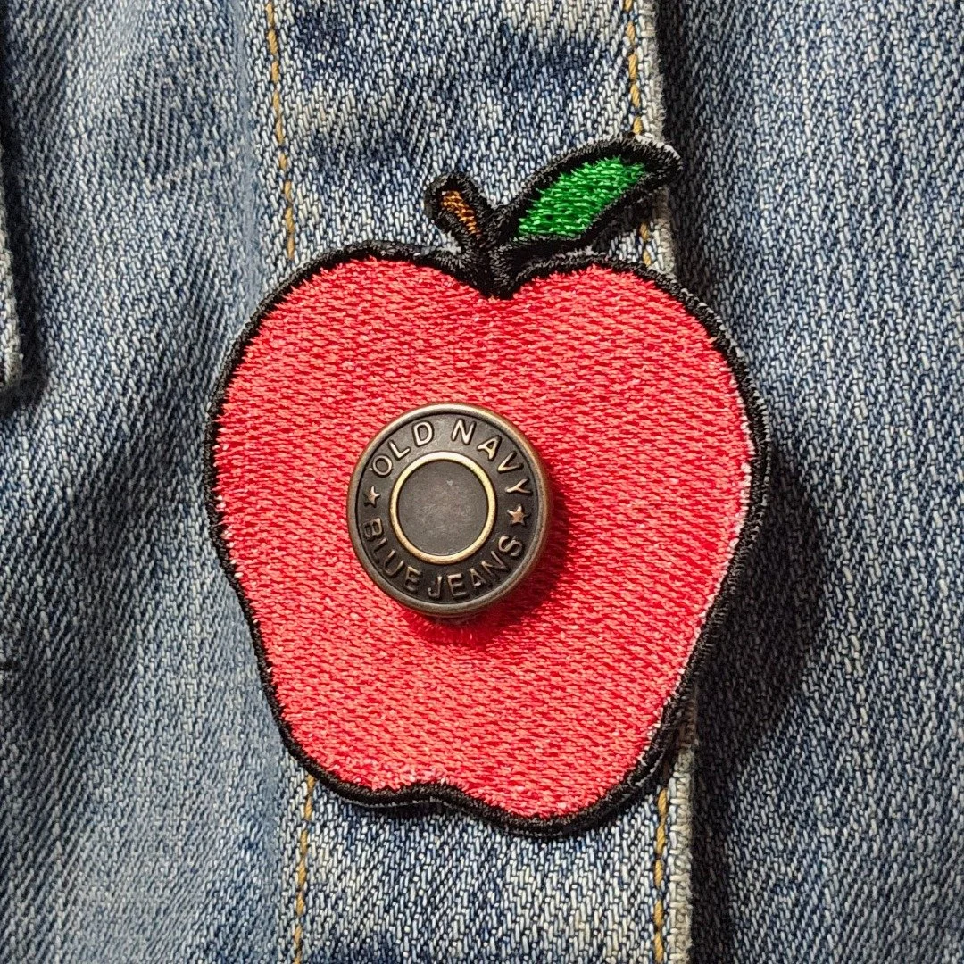 simply-multifarious-embroidered-button-buddies-back-to-school-apple.jpeg
