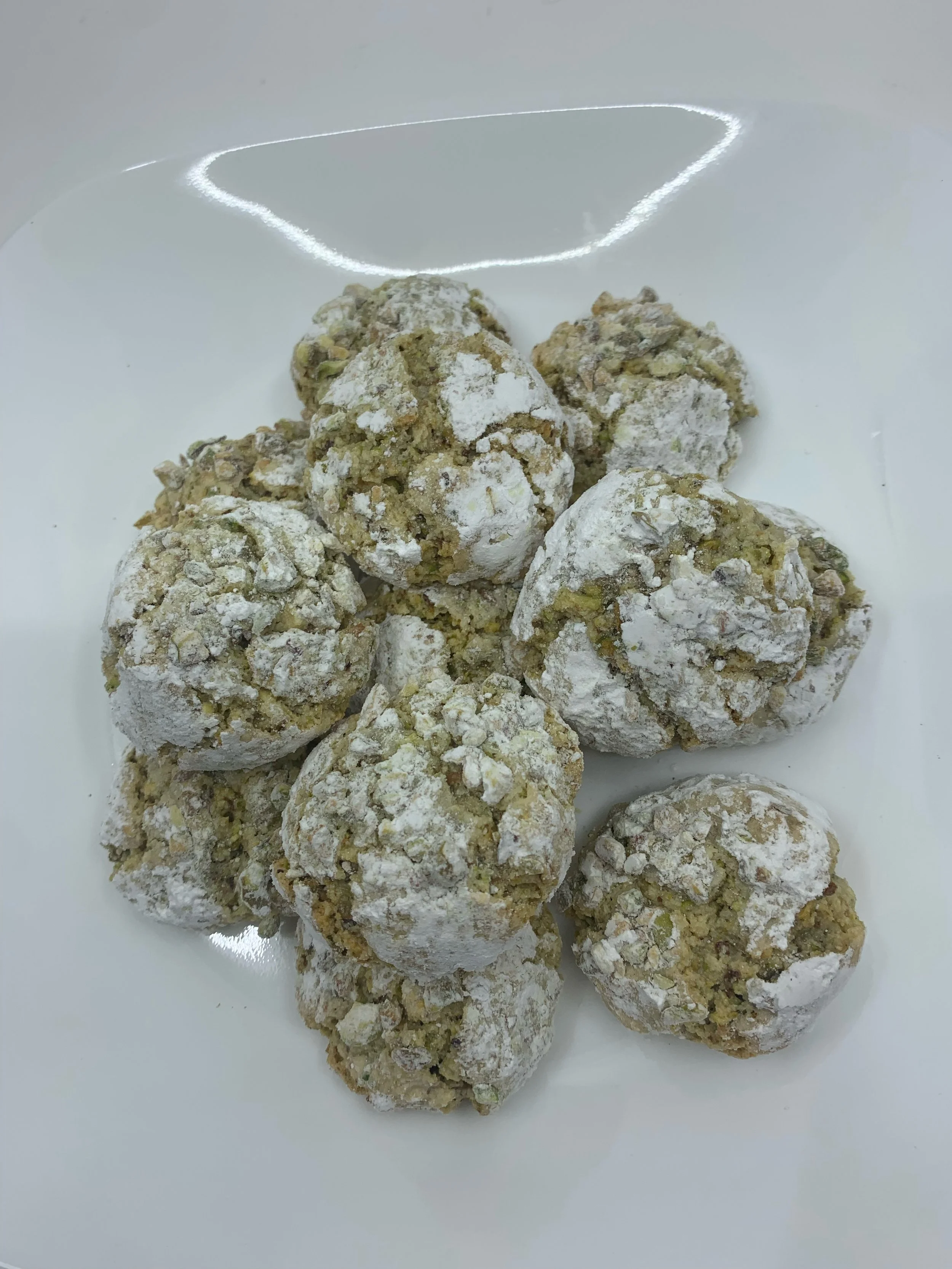 Pistachio almond amaretti.jpeg