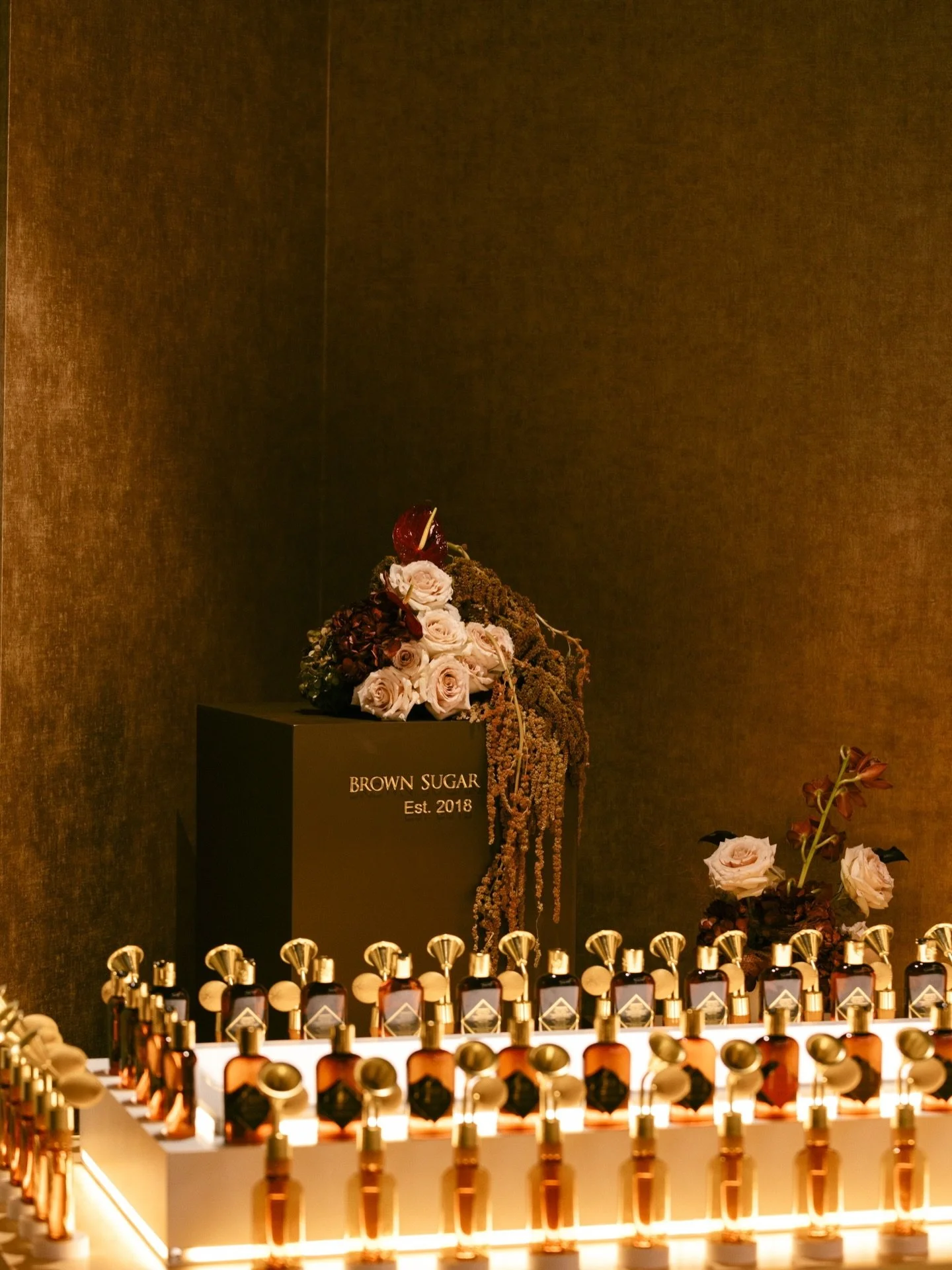 Tablescaping | Verb | TAY-buhl-skayp-ing | The act of creatively and intentionally arranging a tabletop so that it conveys a specific theme, mood, or experience. 

The Team ✨

Event Producer: @alexandriaortizconsults
Production Team: @jmcallistereven