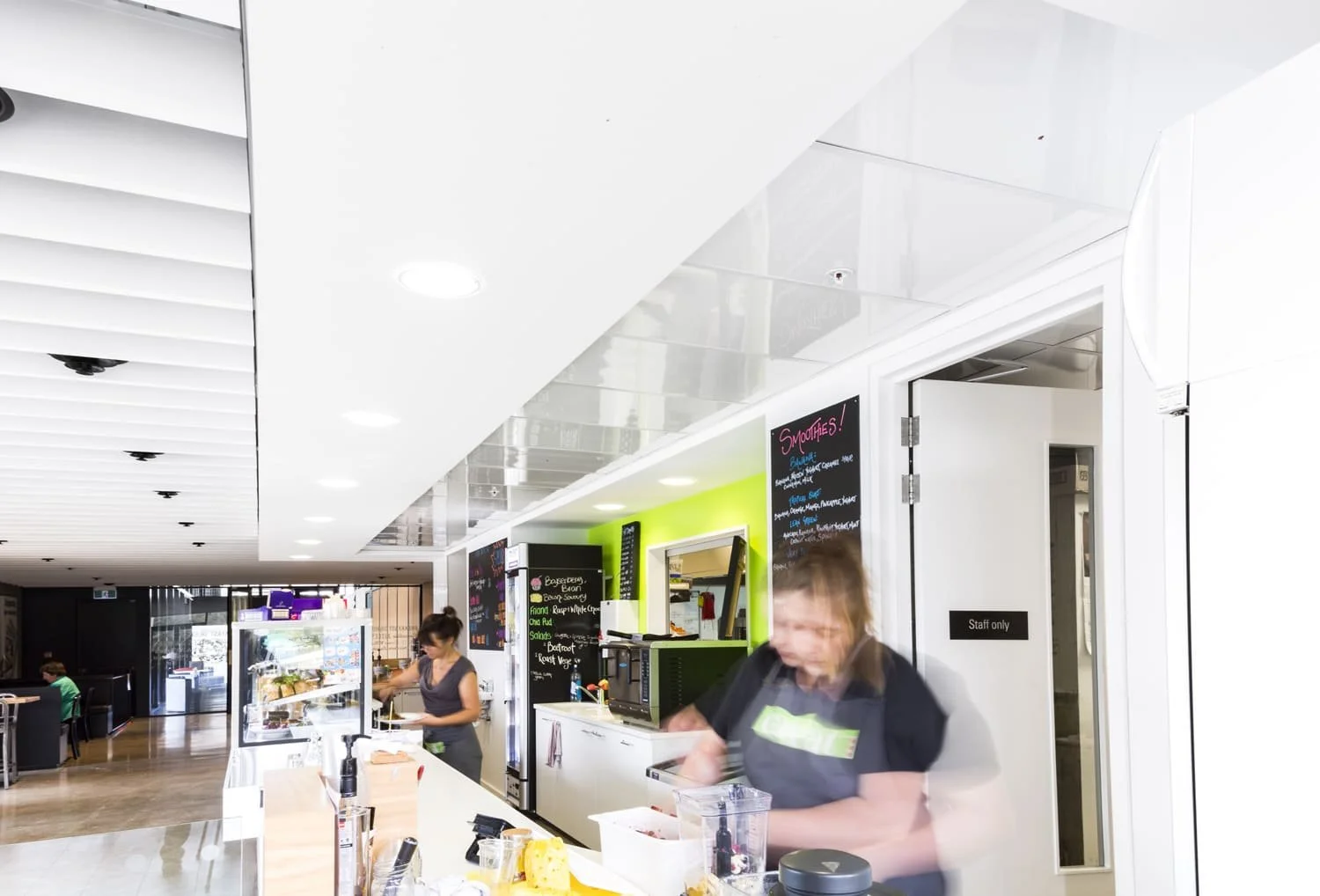 Low-maintenance performance in a high-use café kitchen