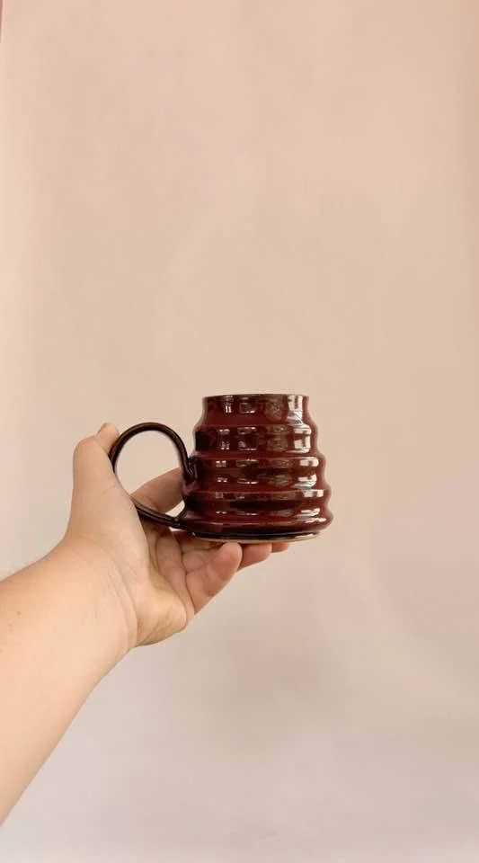 Maroon Ribbed Mug