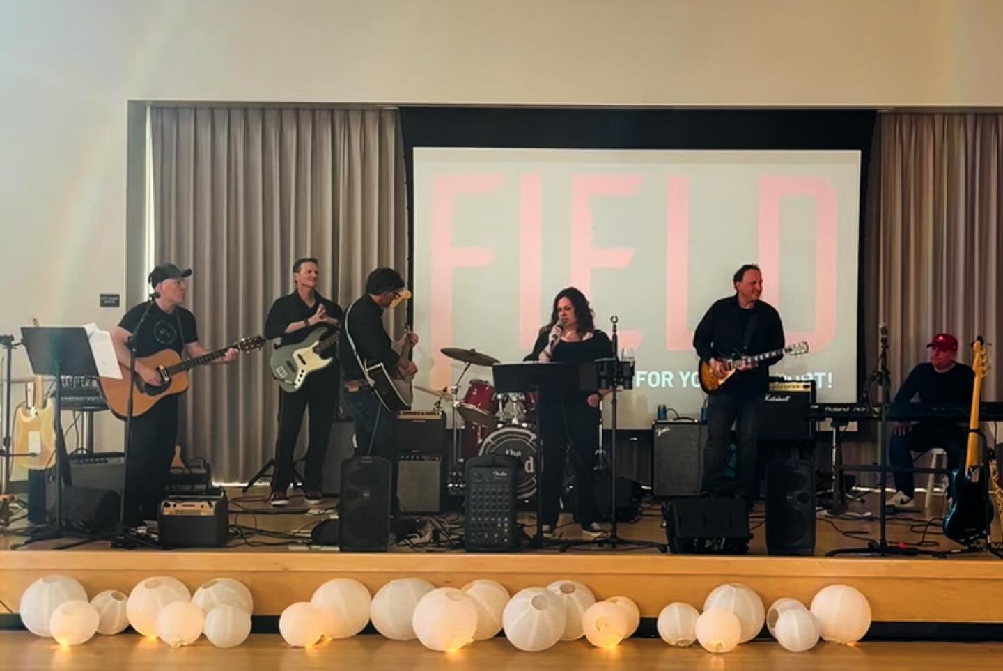 Dancing, dining, celebrating &mdash; and raising funds for a great cause. Thank you @fieldmiddlepeninsula for inviting us to be a part of your wonderful event. 🎸 🎶