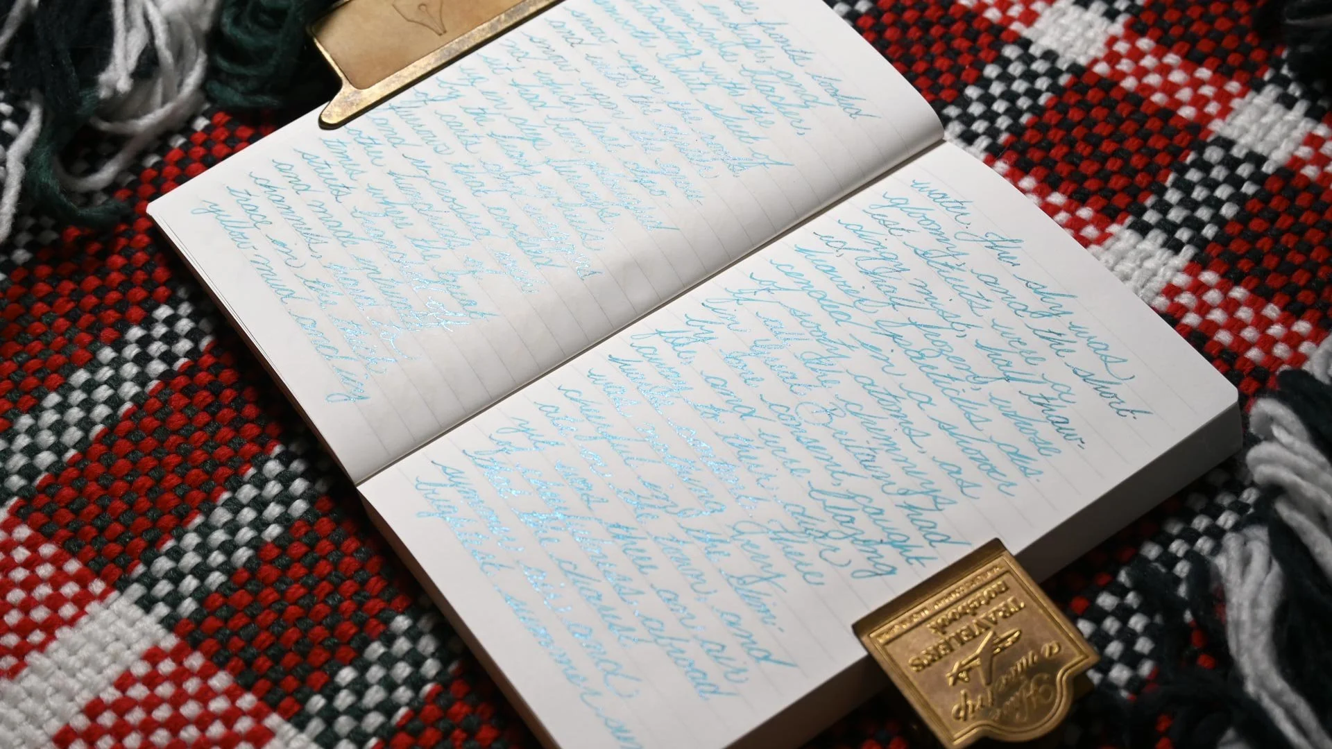 Diamine Let it Snow writing sample 2