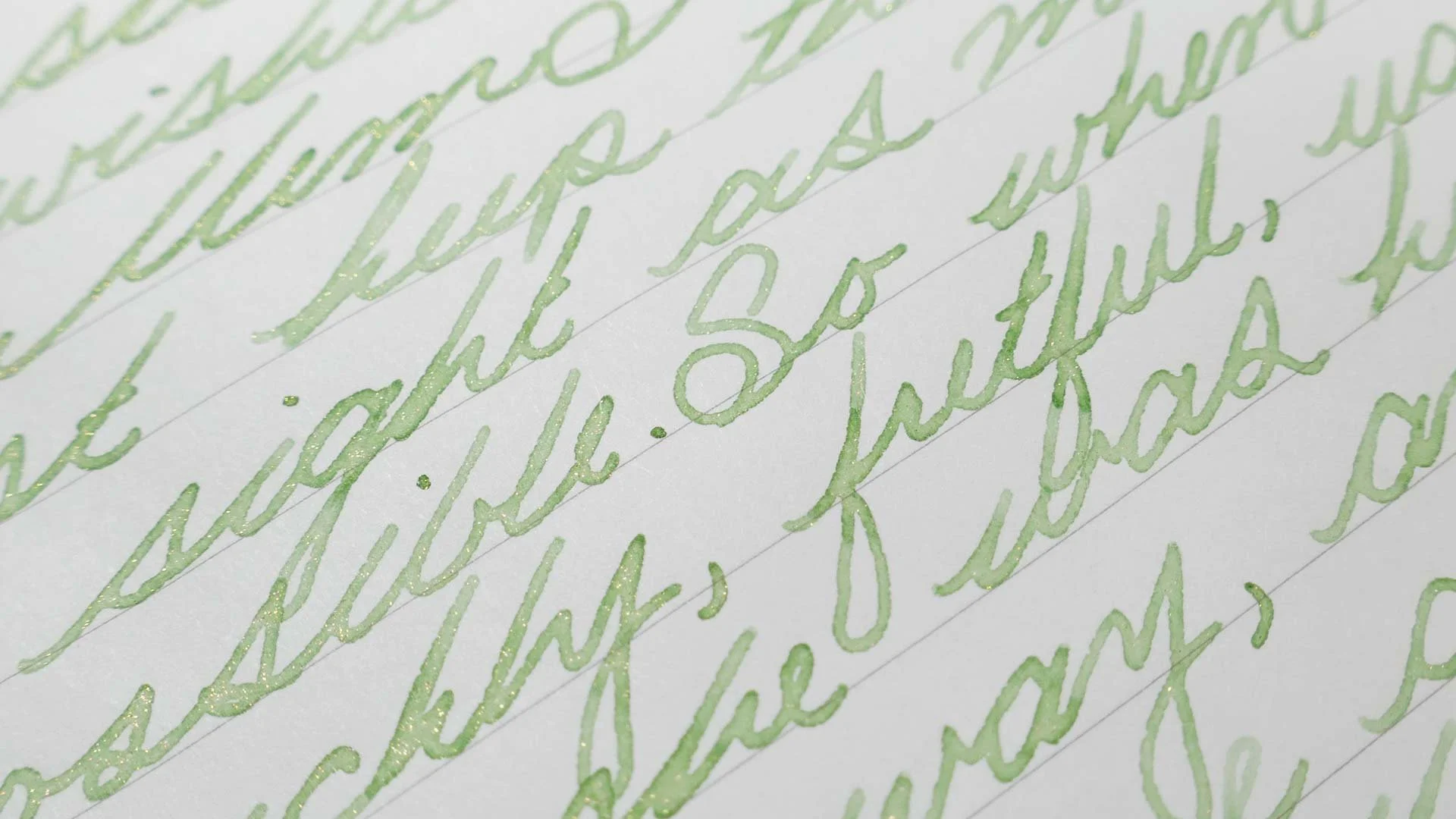 Wearingeul The Secret Garden cursive macro 2