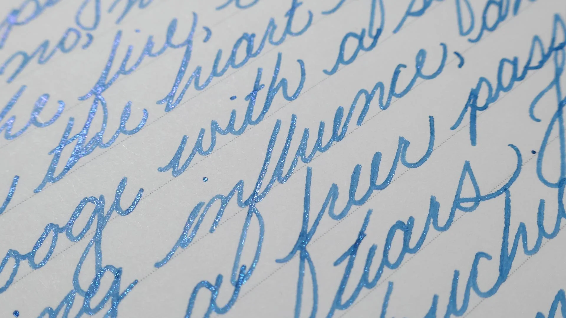 Diamine Brrr! cursive macro 2