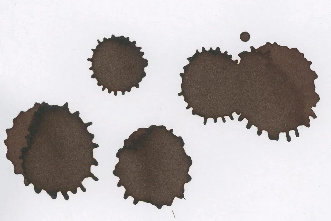 Diamine Smoky Tobacco ink droplets