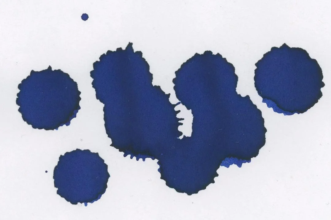 Monteverde Ocean Noir ink droplets