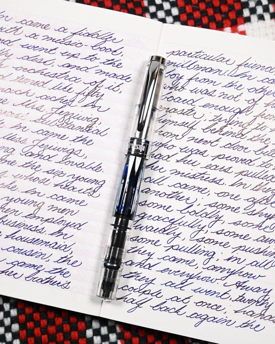 Diamine Frostbite writing sample 3