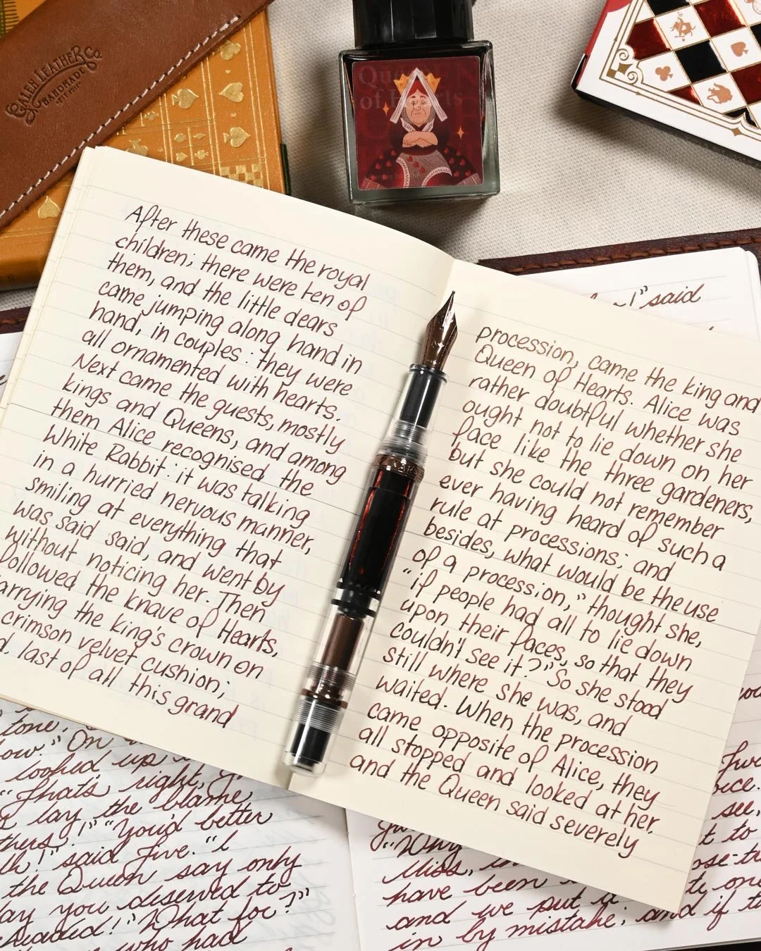 Wearingeul Queen of Hearts writing sample with Nahvalur Original "Fall" 3