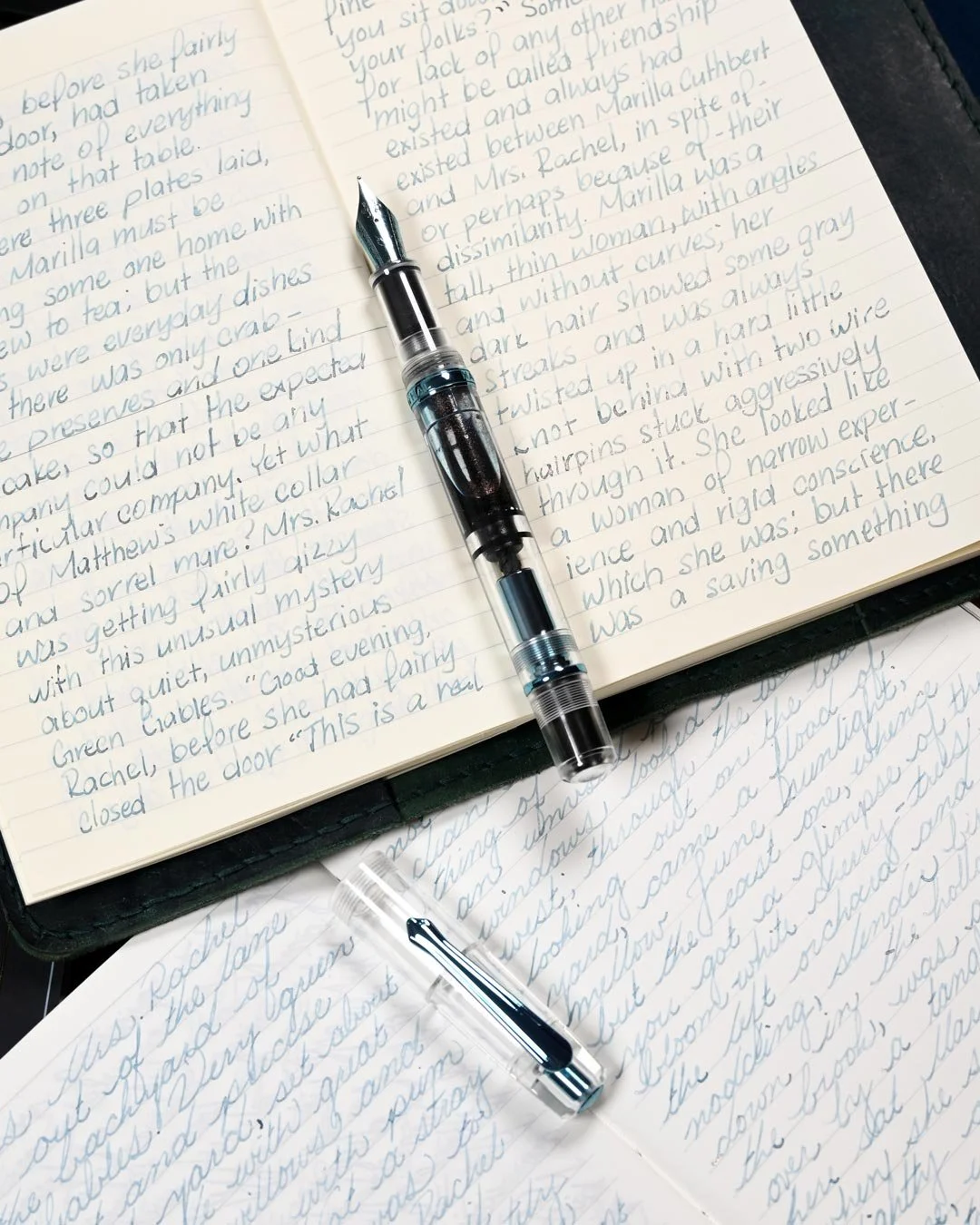 Wearingeul Annabel Lee writing sample with Nahvalur Original Winter 2