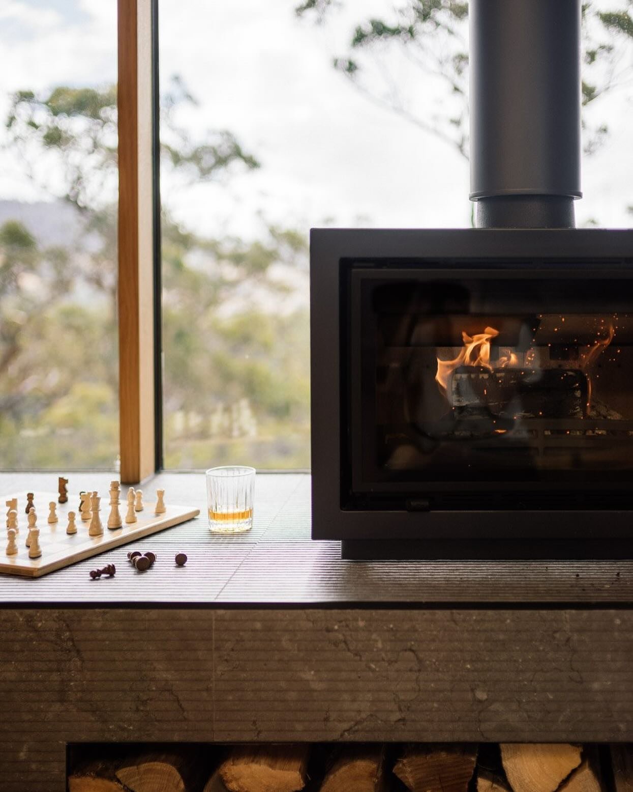 Slow days to reflect and be grateful for the simple things in life 🤎

Image by @leantimms 
Styling by @lynda.gardener 

#hunterhuonvalley #huonvalley #glenhuon #interiordesign #interiors #mindfulness #slow #gratitude #mindfulness #australianphotogra
