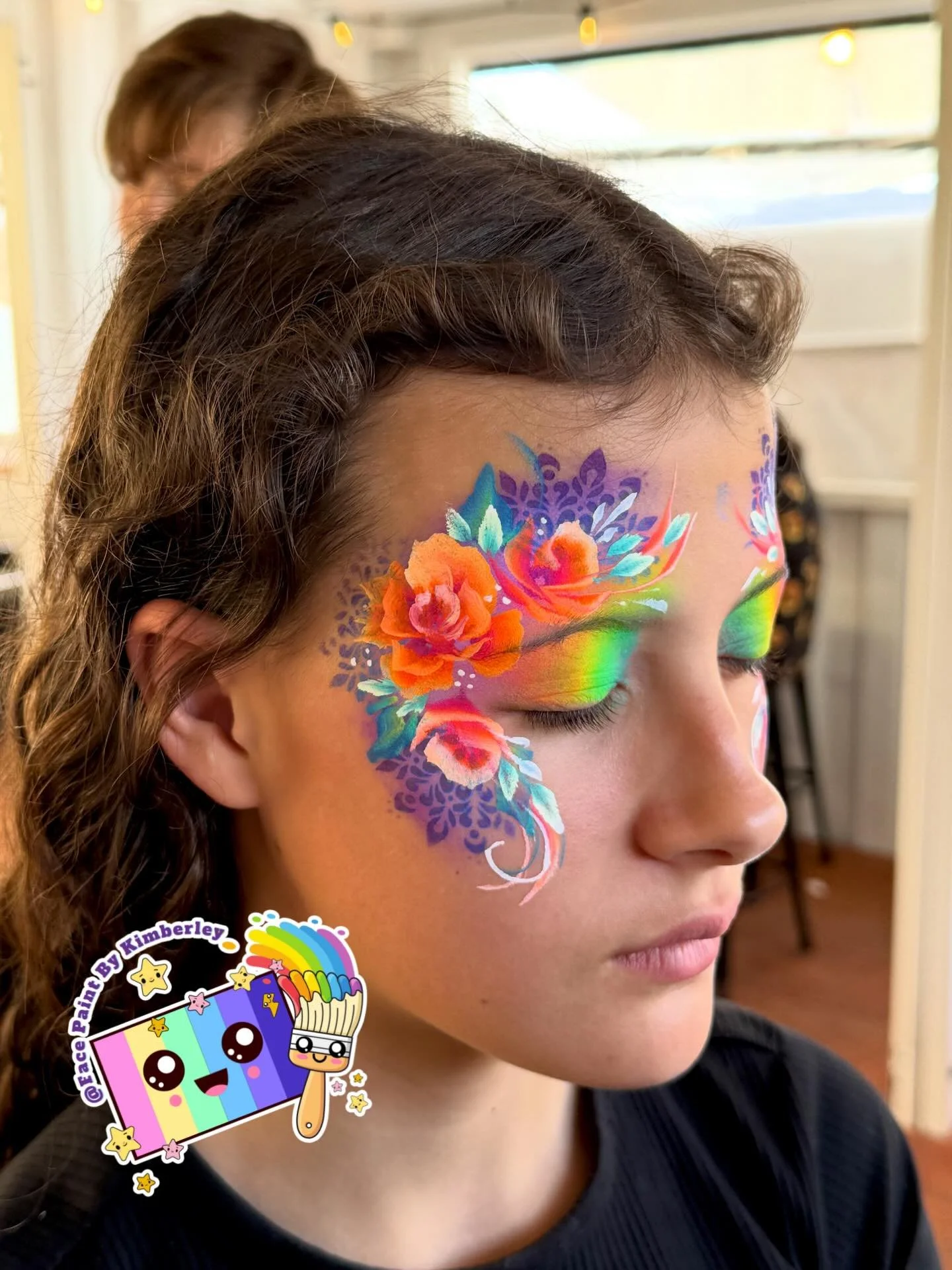 One of my signature designs which I adore as it&rsquo;s actually very quick but so impactful and i always get a huge grin after I finish it.

It&rsquo;s perfect for single eye or double eye and is an explosion of colour and feminine vibes. 

#facepai