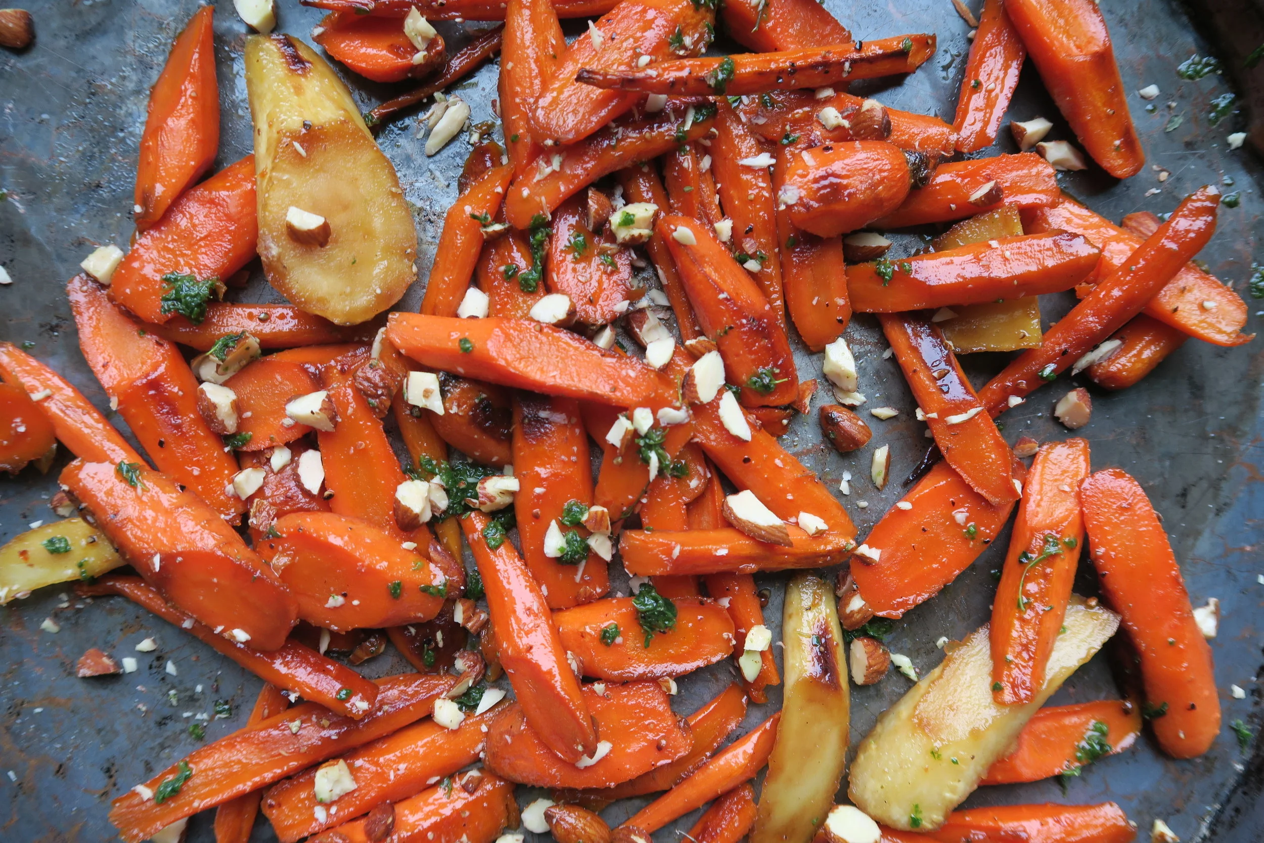 ROASTED CARROTS 