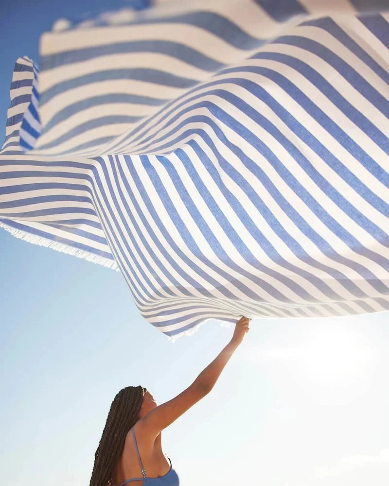 Extra-large-royal-blue-striped-Turkish-towel_ec61c8a8-18a7-4c9e-b80b-c33baac02b68.jpg