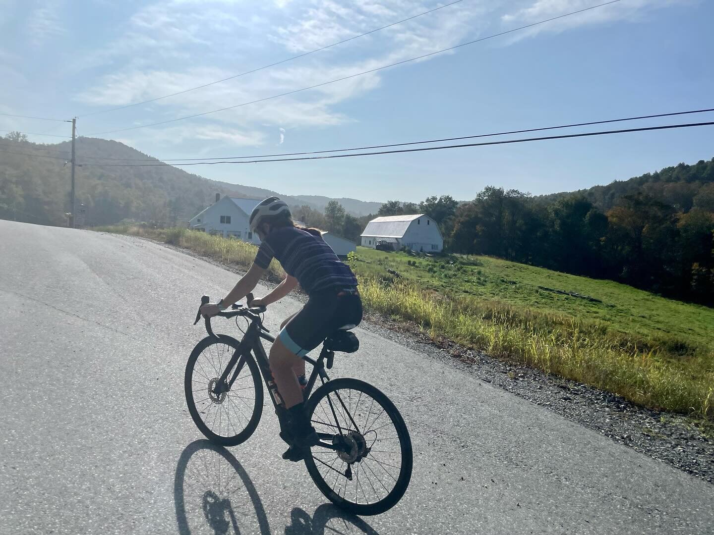 ‼️Female Athlete Ambassador Introduction‼️

Name: Katie Fearon @kt.fearon 
Hometown: Stanford, CA
Primary Sport: cycling 
Brief bio: I grew up playing soccer and basketball, but joined the triathlon team when I started college at Dartmouth. I fell in