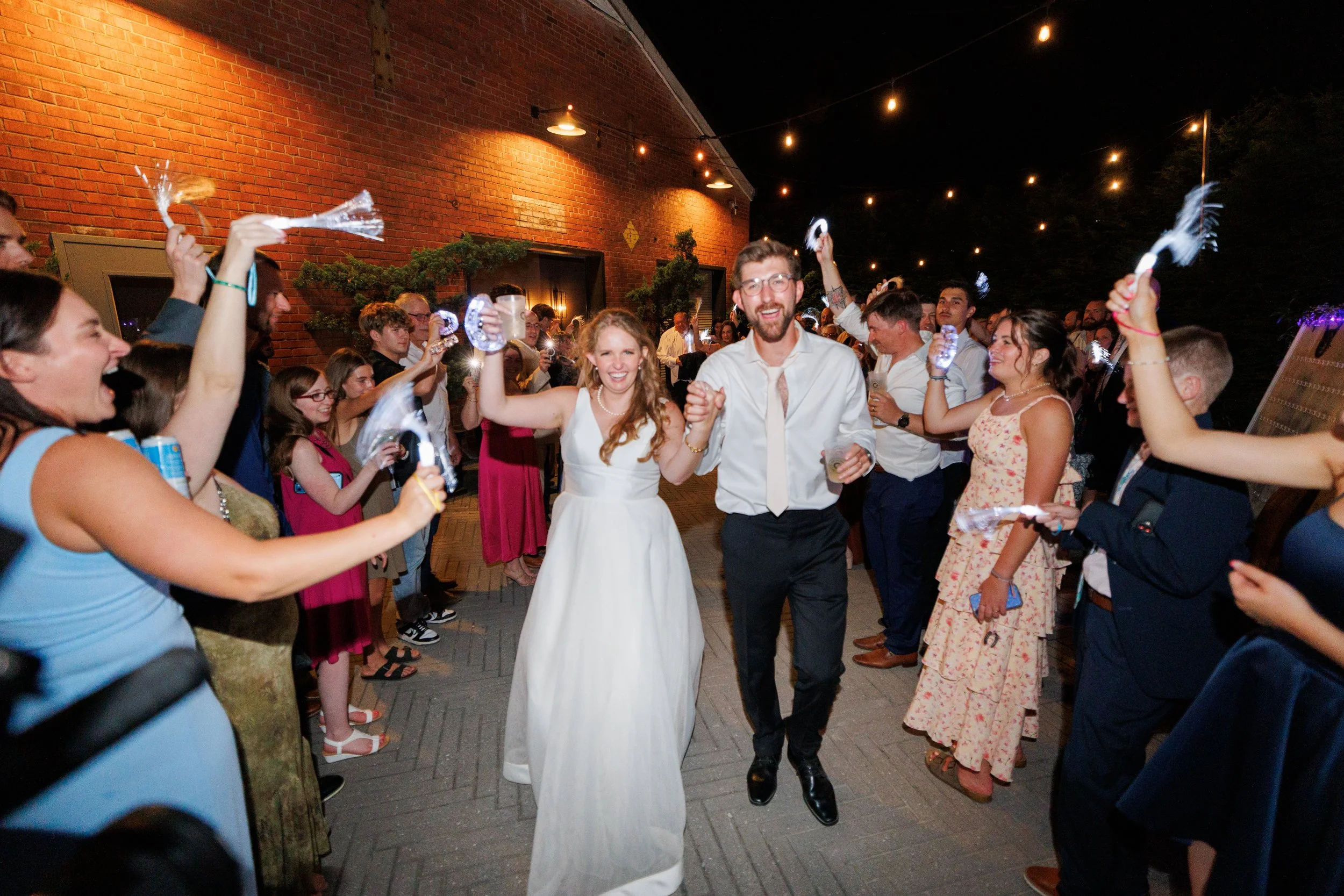 Conrhod-Zonio-Photography-08-02-2025-Brittany-Sears-&-Ryan-Morris-1696.jpg