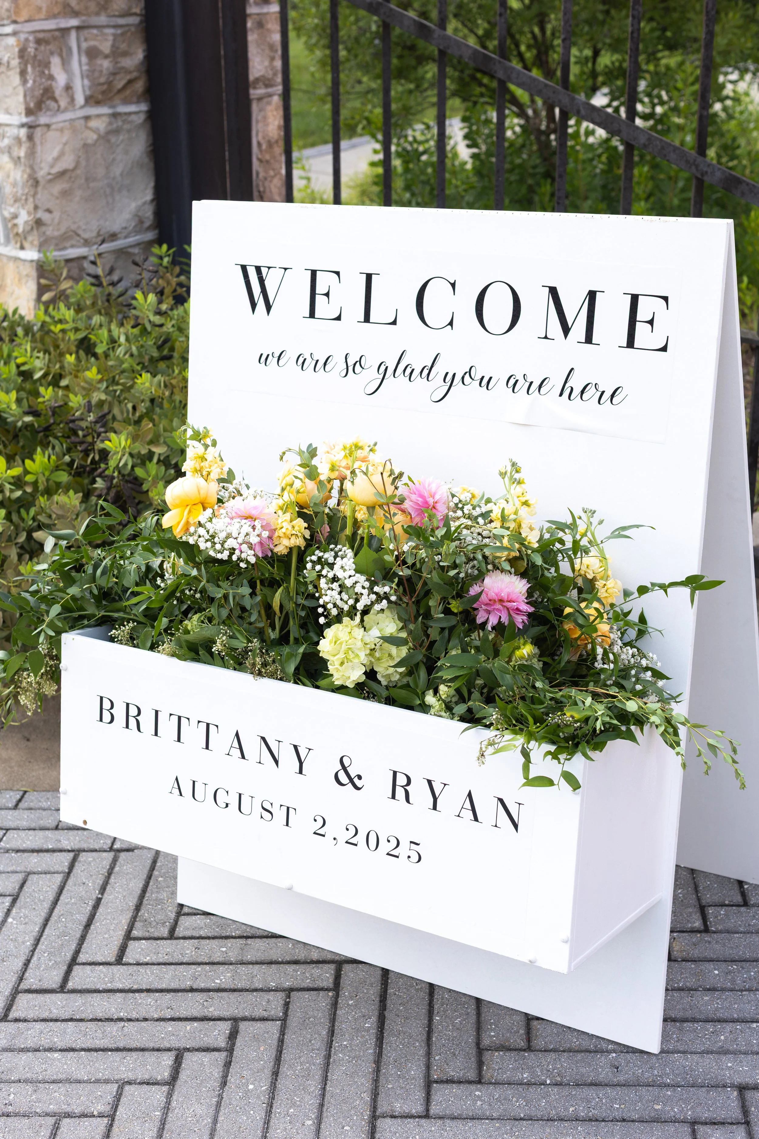 Conrhod-Zonio-Photography-08-02-2025-Brittany-Sears-&-Ryan-Morris-1077.jpg