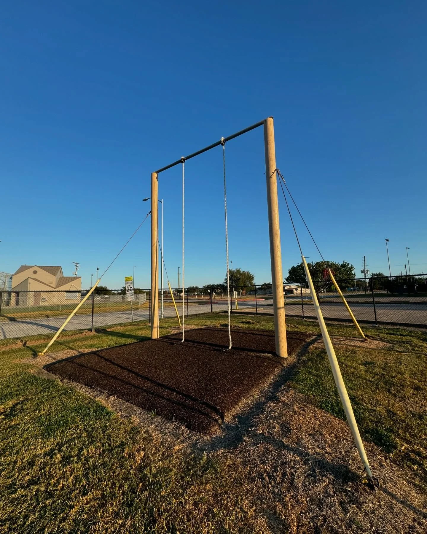 Freshly painted obstacles for a maintenance contract on a course we didn&rsquo;t build but we been repairing &amp; up keeping.

#ObstacleBuilders #BattleBuildDesigns #sherwinwilliams #TeamBuildOCR #Strongtie #Truewerk #Toughbuilt #BuildShow