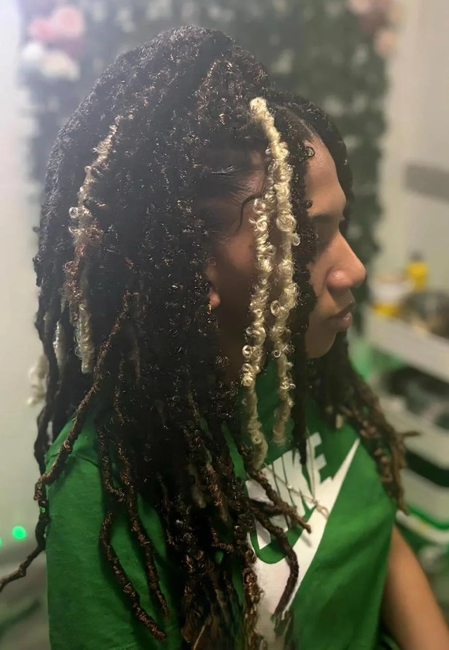 WhatsApp Image 2025-12-07 at 23.21.31_27442a54.jpg