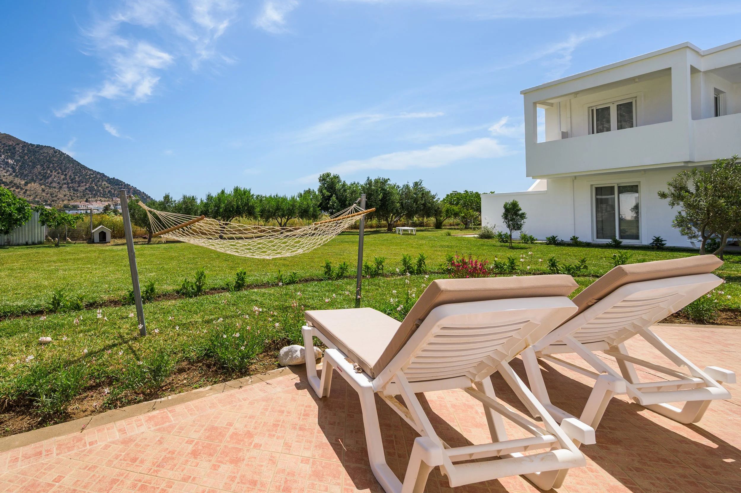 EInalia 3 - bedroom view.jpg