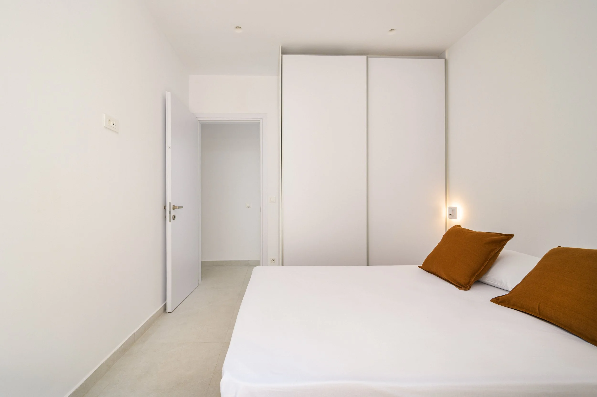 Eleni - d room.jpg
