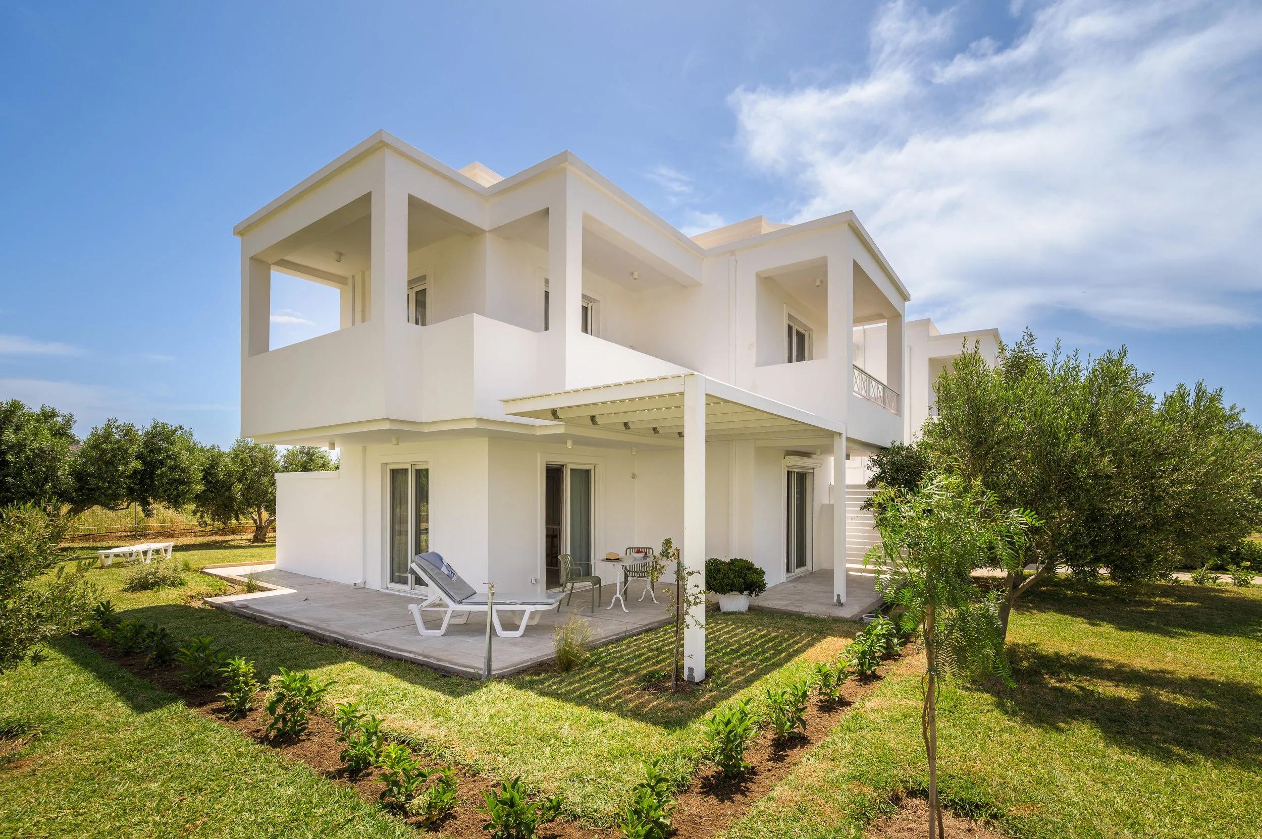 Einalia 5 - patio angle.jpg