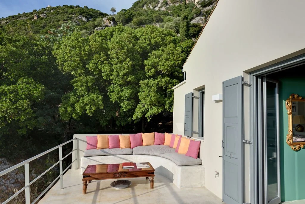 The Old Library - BOOKED