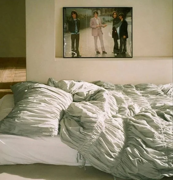trends in home decor 2024 - seersucker or ruched bedding