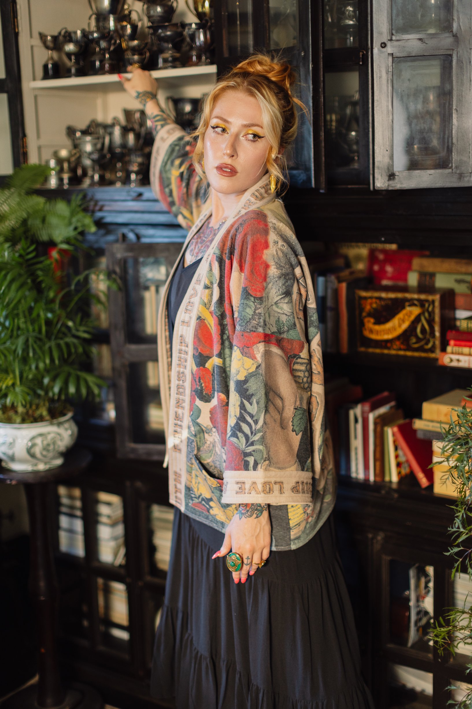 Sarah-Bowman-Portraits-Market of Stars - Friendship Loive Truth Cottage Jacket-11.jpeg