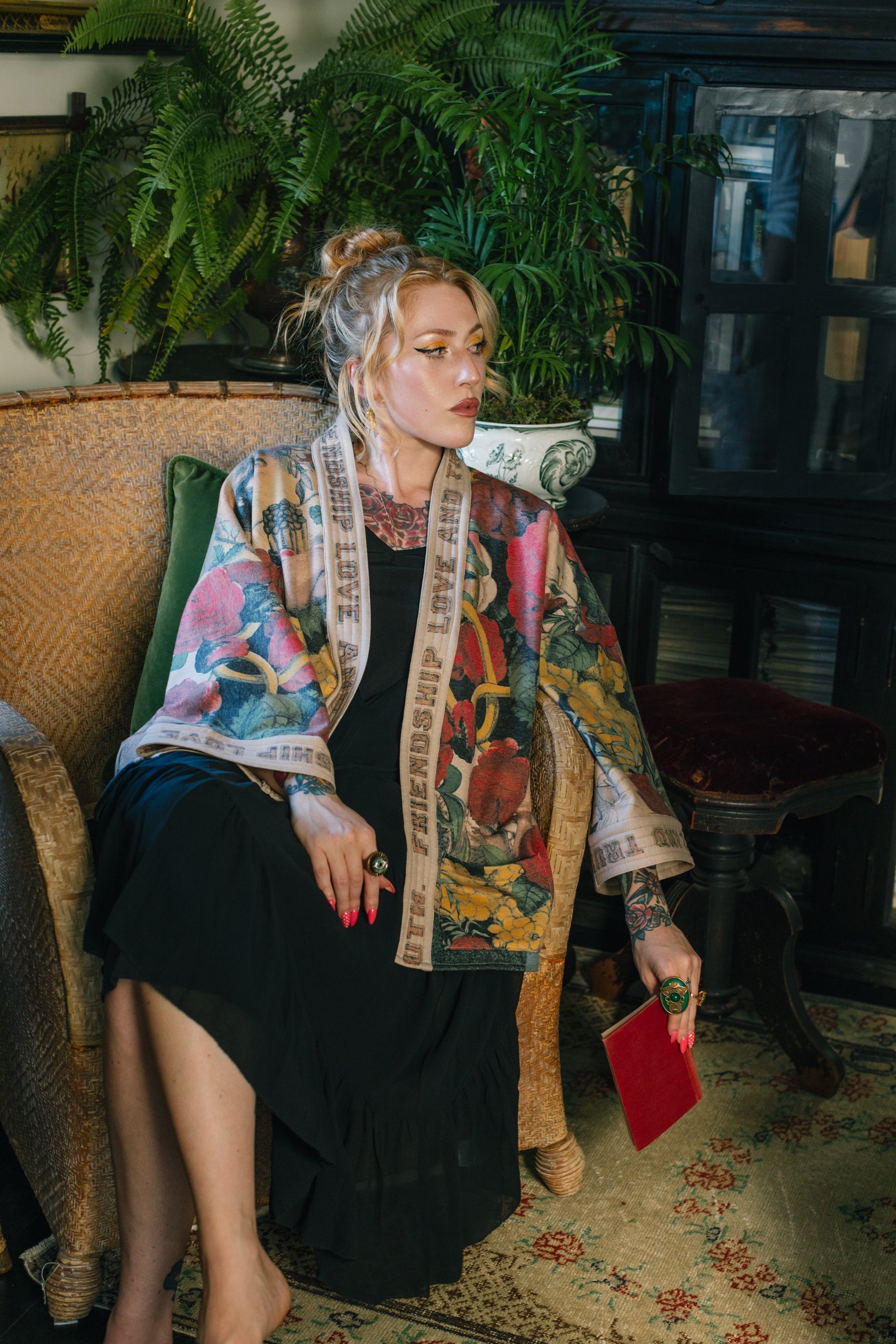 Sarah-Bowman-Portraits-Market of Stars - Friendship Loive Truth Cottage Jacket-8.jpeg