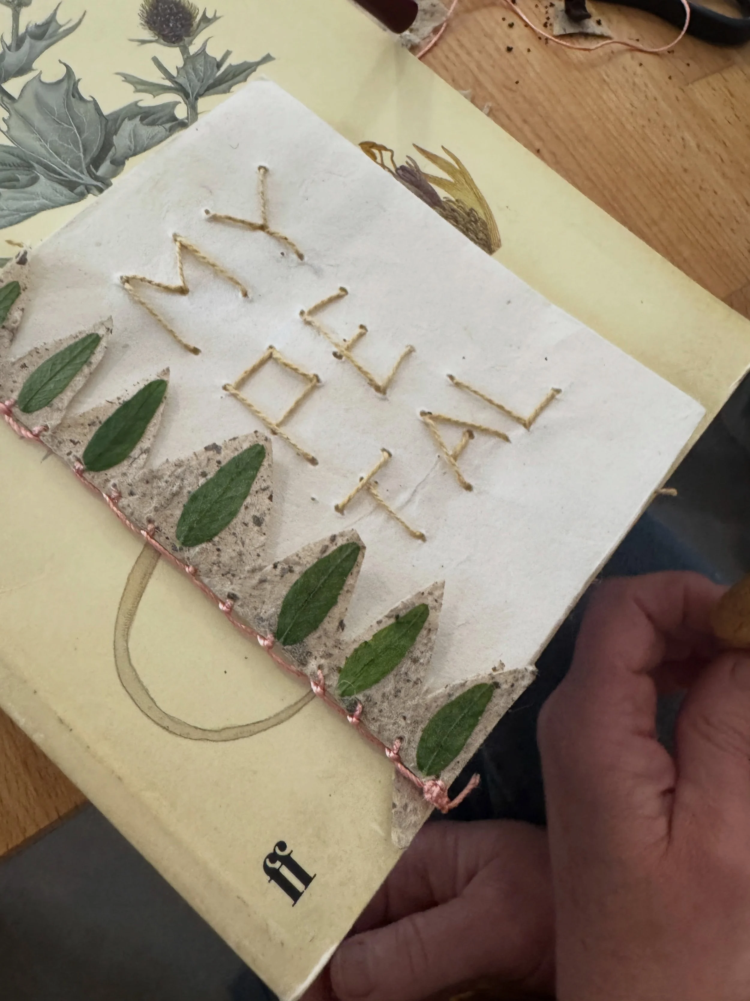 Just a small selection of the stunning nettle paper &lsquo;hidden herbal&rsquo; books made by the wonderful folk who cam along to my workshop at @campleline on Sunday💚💫🌱📚

Huge thanks to Cample for inviting me, to @borbaa for the incredible exhib