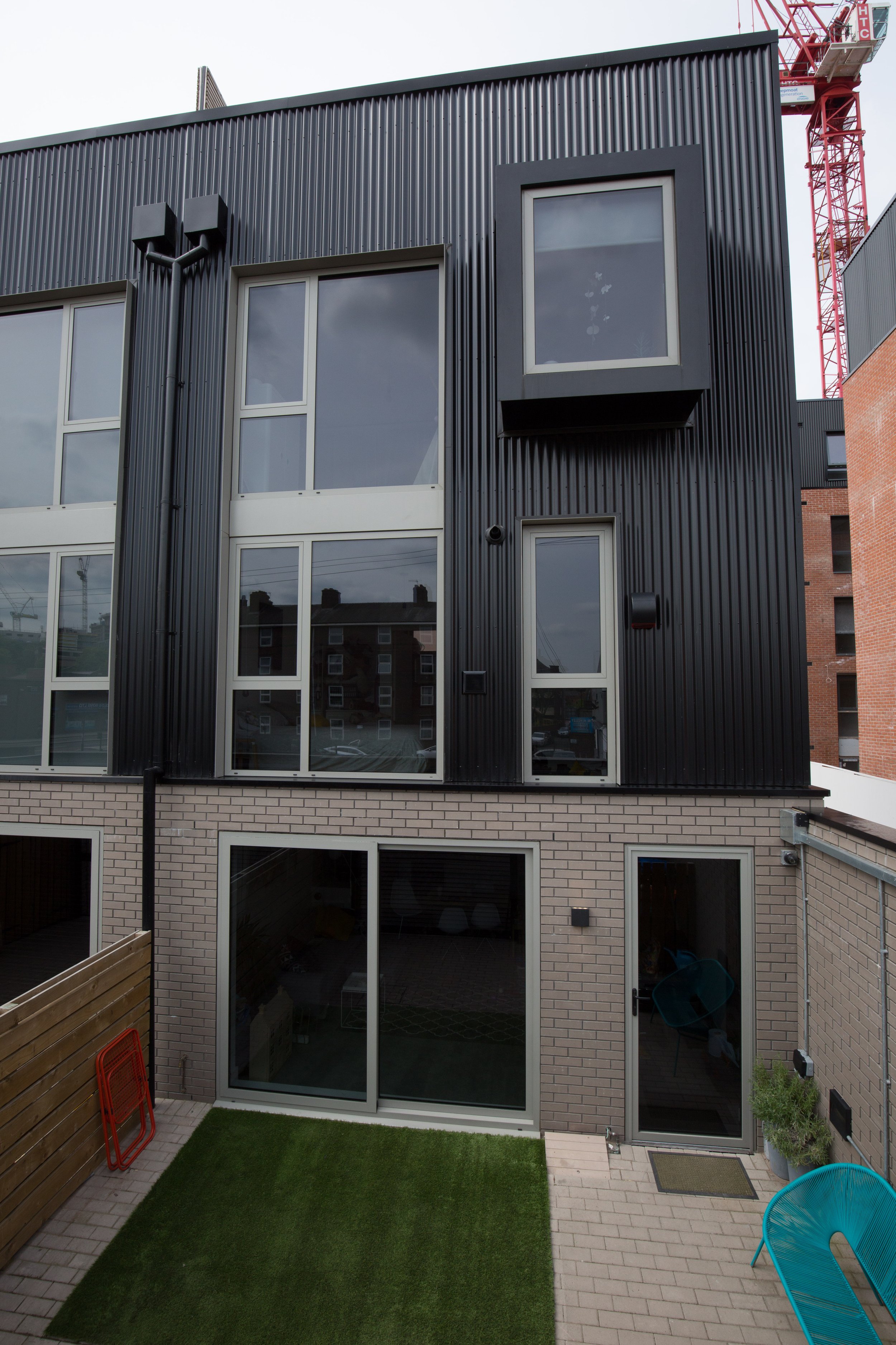 05 Photo 3.jpg