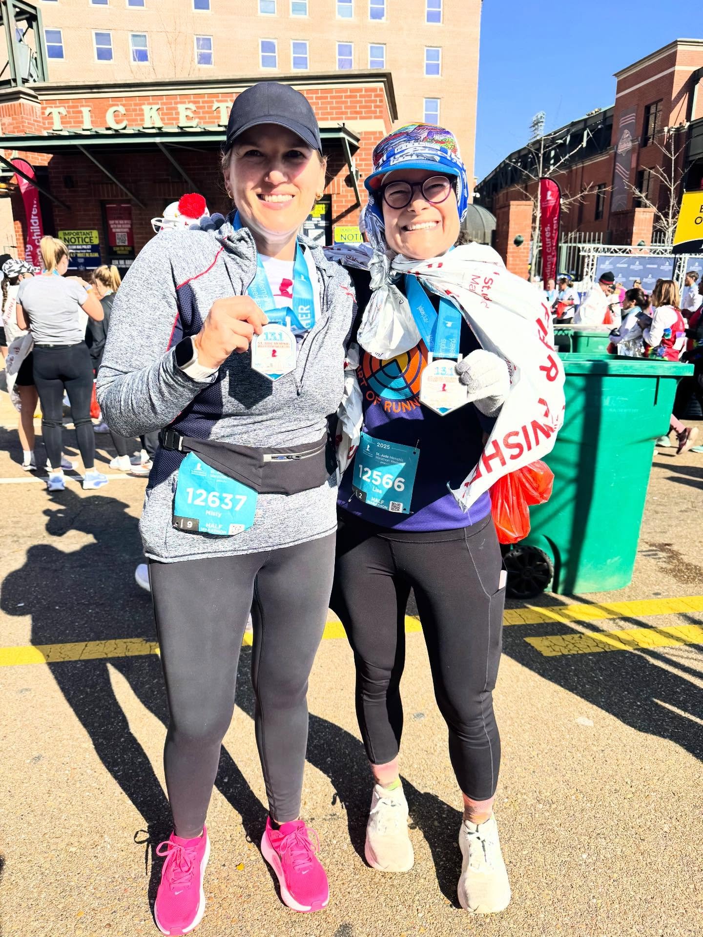 @stjude Half Marathon finish line with @mistyblue76 and @runlisalisa! 🧡🧡

Two healthy finishes and so much inspiration from the incredible kids of St. Jude along the way. And the moment that got us all? Watching a young man cross his first half mar