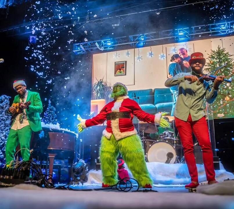 🎅⛄️🎁 IT'S THE MOST WONDERFUL TIME 🎅⛄️🎁
. 
📸 @nathanialbrownproductions