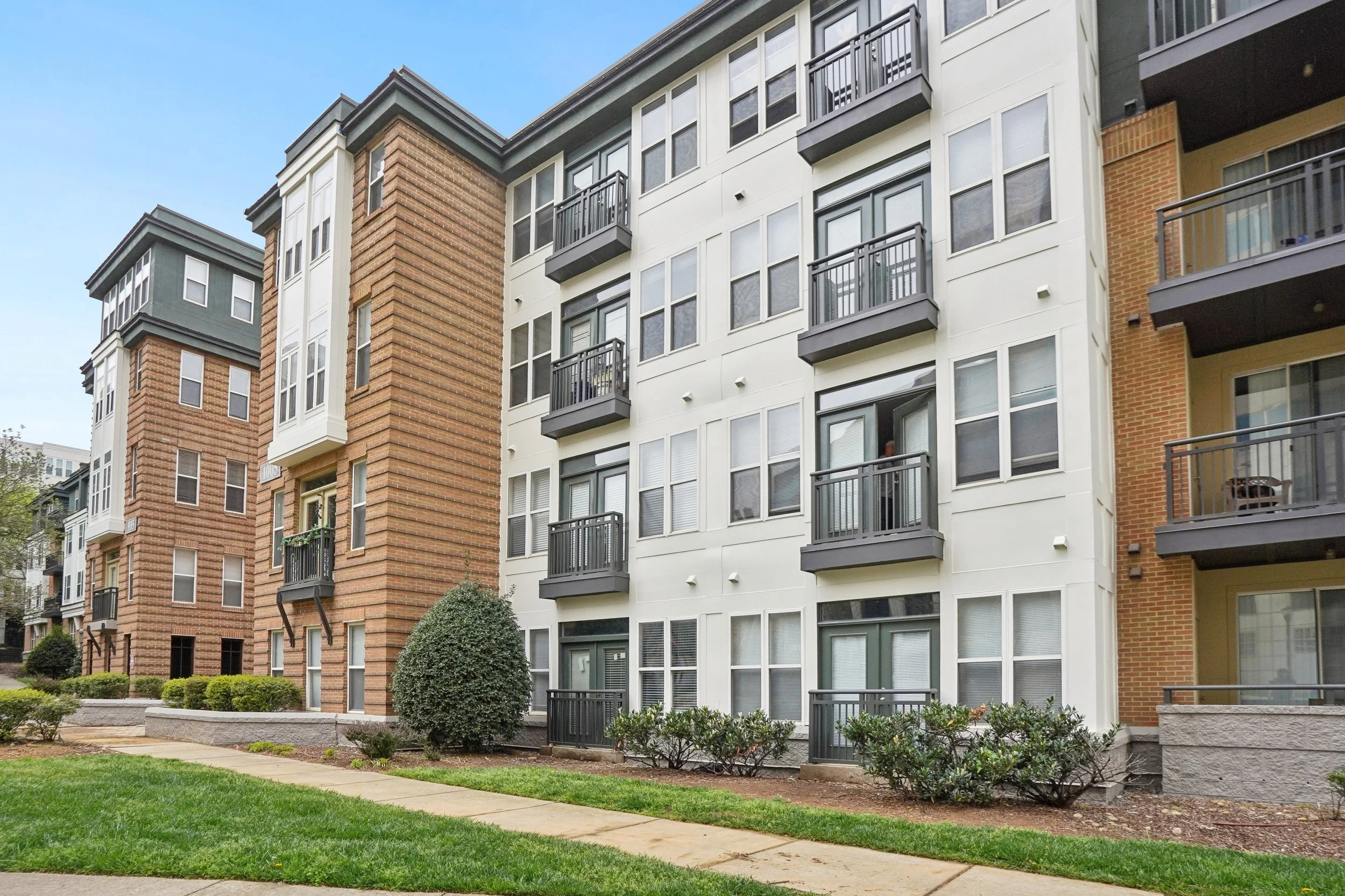 Flatiron - building view.jpg
