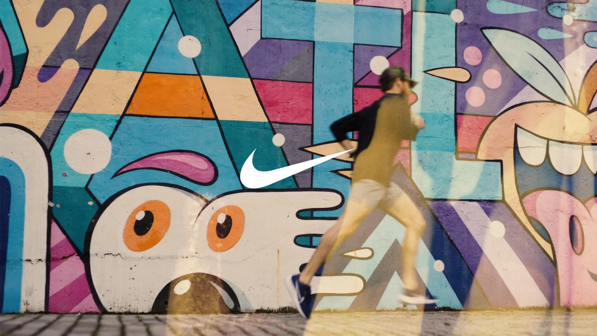  
 
Social + Experiential
 
                                                      
Nike - Come Run With Us
 
 