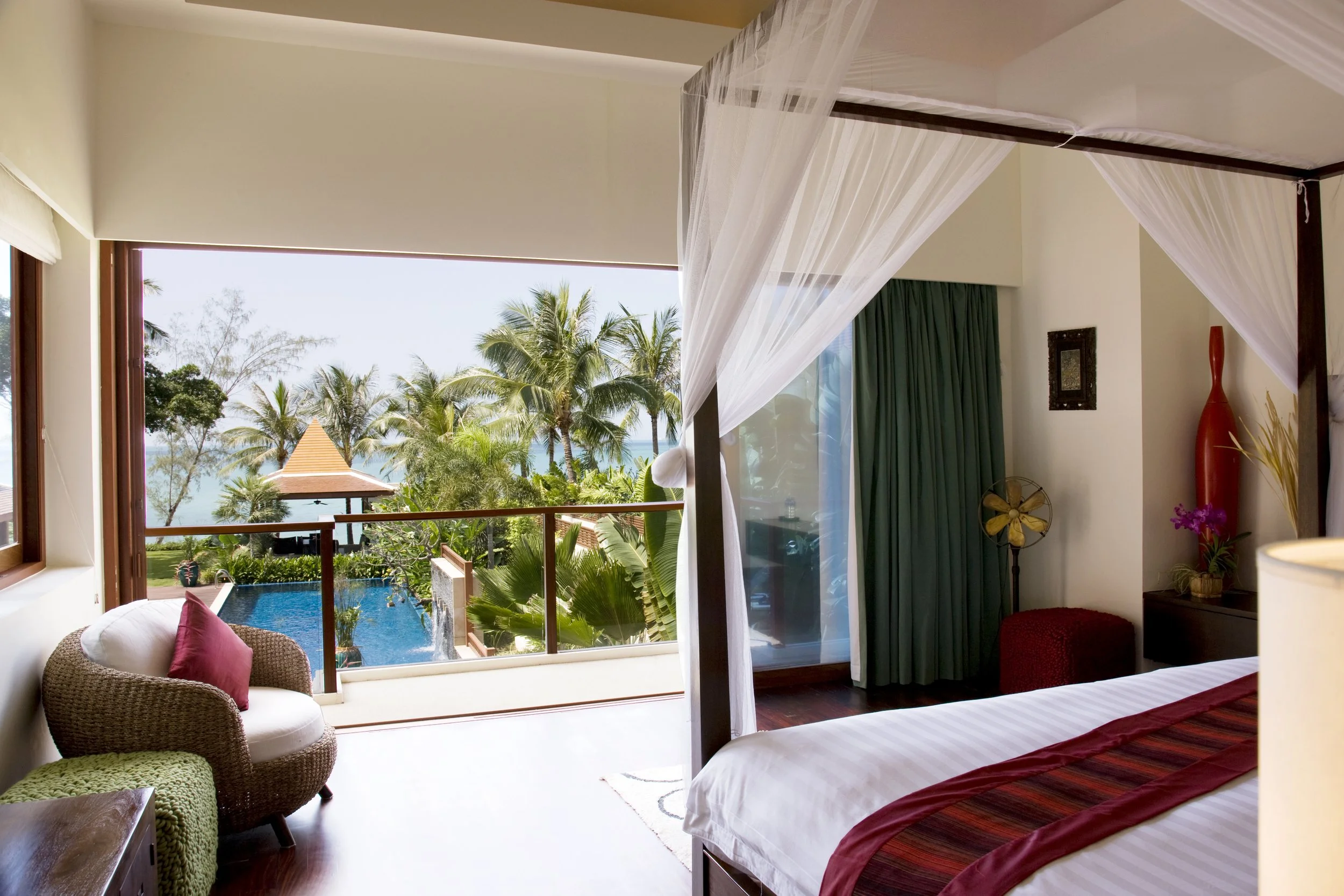 Villa Haineu Bedroom -  Dhevatara Cove - Samui