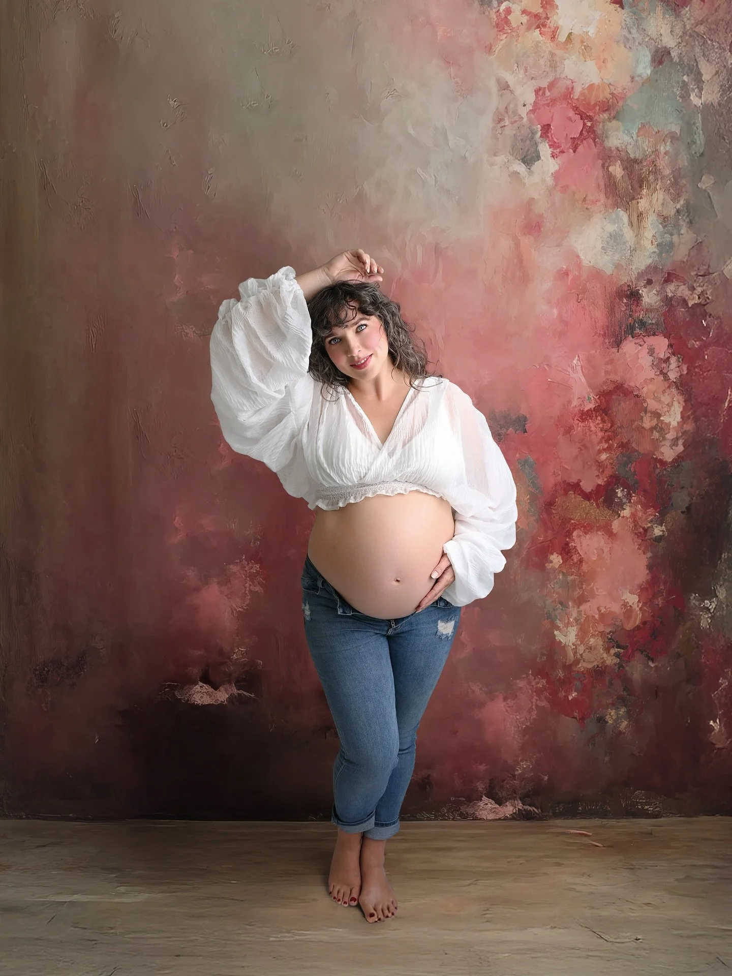 Every bump tells a story, every curve holds a dream, and every mama deserves to feel radiant in this season of life. 

Capturing these fleeting moments is my passion &mdash; because one day, these images will be the reminder of how strong, glowing, a